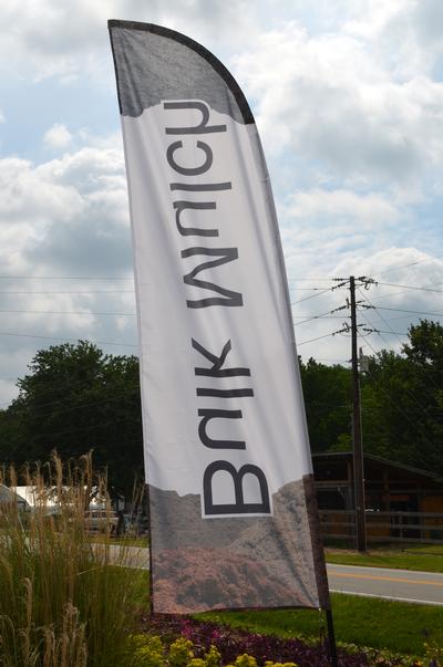 Bulk Mulch Feather Flag